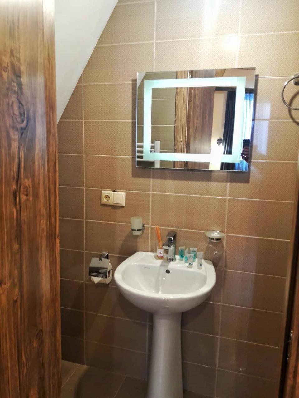 Hotel Twins Achkhoti Kazbegi Dış mekan fotoğraf